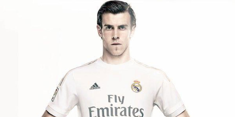 Skill Tingkat Dewa Bale di Hadapan Dua Jagoan Freestyler Skill Tingkat Dewa Bale di Hadapan Dua Jagoan Freestyler