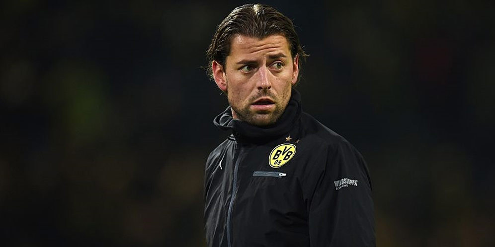 Valencia Lirik Weidenfeller