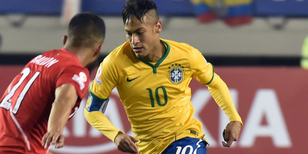 Neymar Ambil Pelajaran Terusir dari Copa Neymar Ambil Pelajaran Terusir dari Copa