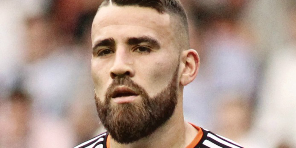 Kalahkan Madrid, City Pimpin Perburuan Otamendi Kalahkan Madrid, City Pimpin Perburuan Otamendi