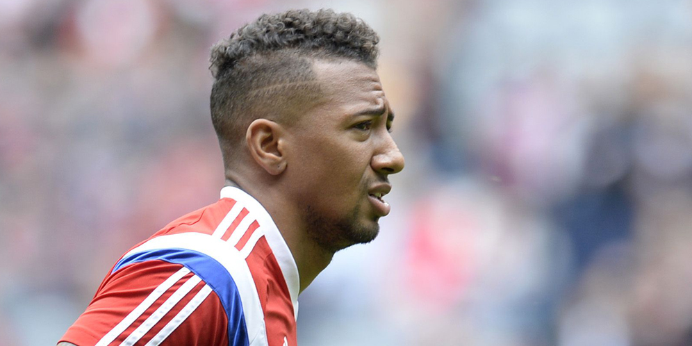 Boateng: Saya Justru Tertawa Di-KO Messi Boateng: Saya Justru Tertawa Di-KO Messi