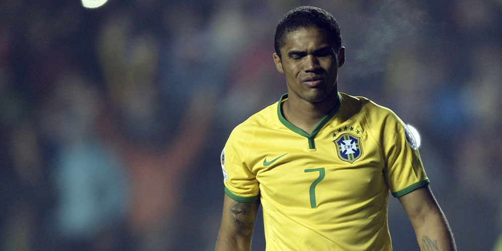 Elber: Douglas Costa Bisa Gantikan Ribery dan Robben Elber: Douglas Costa Bisa Gantikan Ribery dan Robben