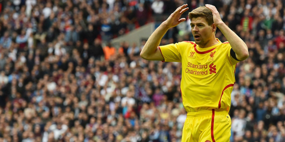Gerrard Cuma Disambut 10 Fans di LA Galaxy Gerrard Cuma Disambut 10 Fans di LA Galaxy