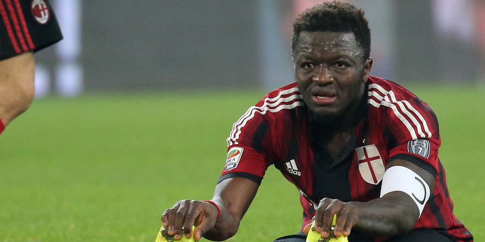 Milan Resmi Putus Kontrak Muntari Milan Resmi Putus Kontrak Muntari