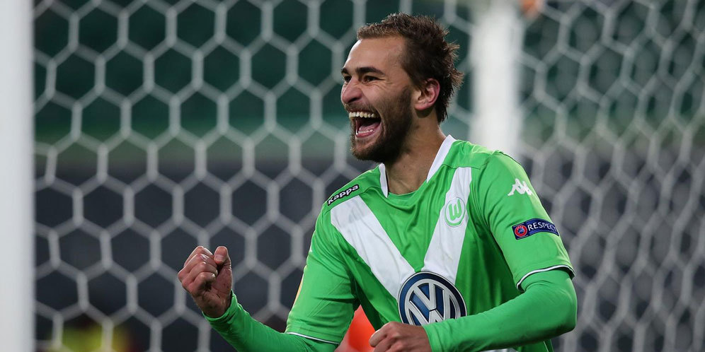 Dost Tegaskan Bertahan di Wolfsburg Dost Tegaskan Bertahan di Wolfsburg