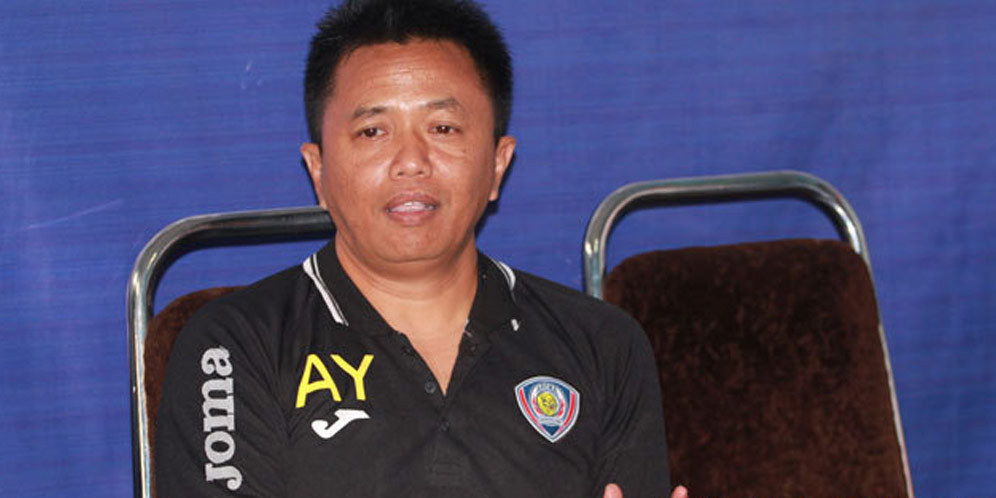 Agus Yuwono Santai Tanggapi Ancaman Gresik United