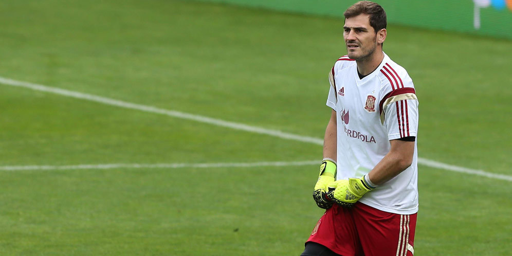 Casillas Pilih Porto?