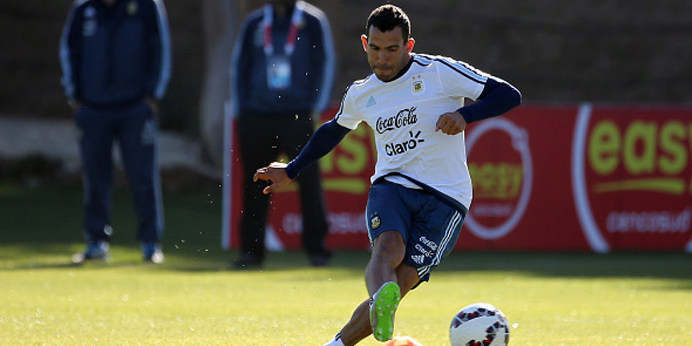 Tevez Akui Atletico Madrid Inginkan Dirinya Tevez Akui Atletico Madrid Inginkan Dirinya