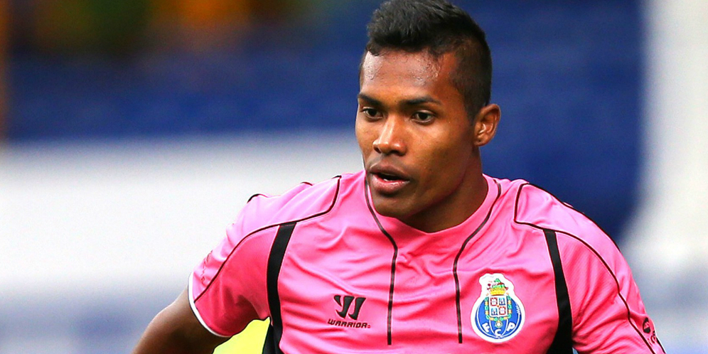 Alex Sandro Merapat ke Juventus Alex Sandro Merapat ke Juventus