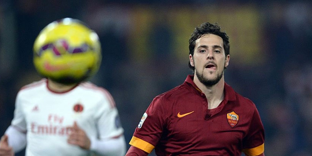 Gomez Keluar, Destro Masuk Gomez Keluar, Destro Masuk