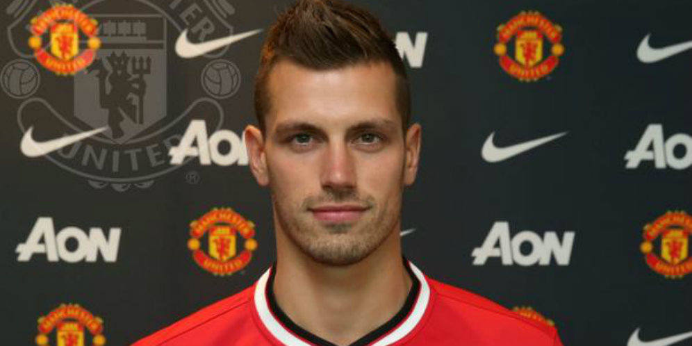 Schneiderlin Tak Terobsesi Cetak Gol Schneiderlin Tak Terobsesi Cetak Gol