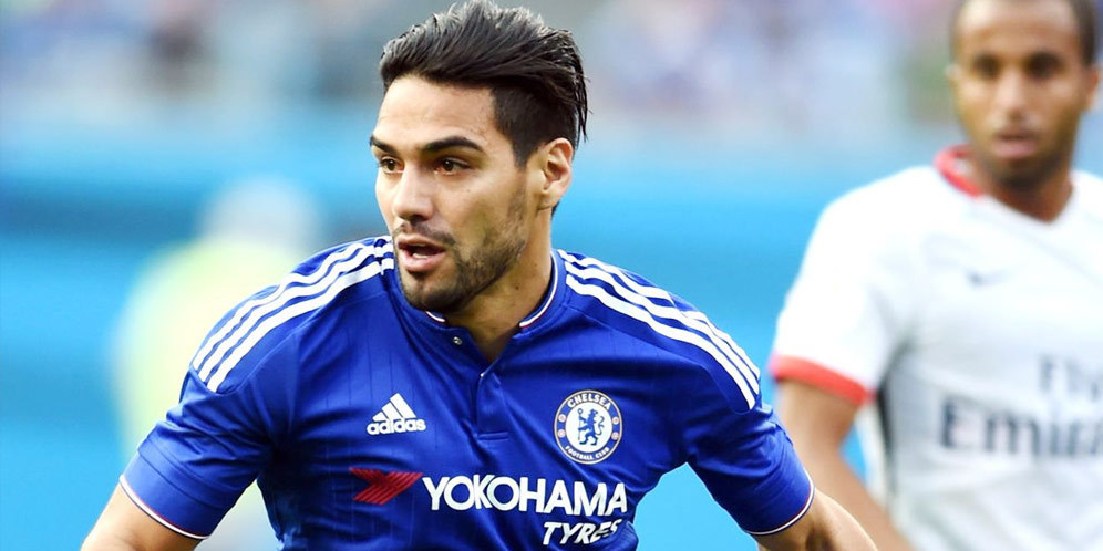 Mourinho Bahagia Dengan Performa Falcao Mourinho Bahagia Dengan Performa Falcao