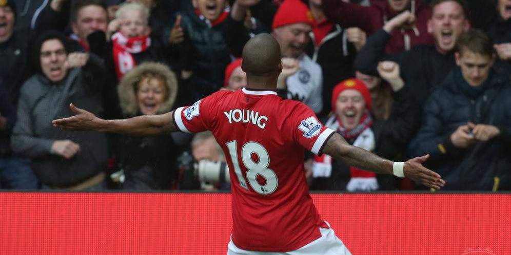 MU Tawarkan Kontrak Tiga Tahun untuk Ashley Young? MU Tawarkan Kontrak Tiga Tahun untuk Ashley Young?