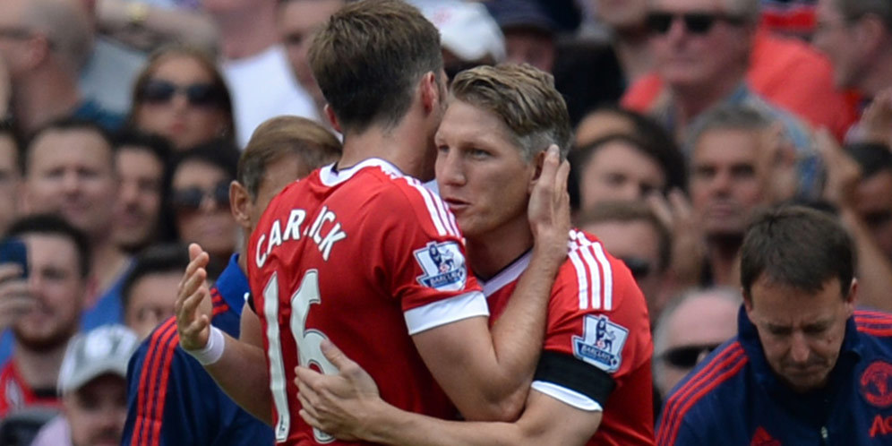 Kahn: Bayern Munchen Sudah Tepat Jual Schweinsteiger Kahn: Bayern Munchen Sudah Tepat Jual Schweinsteiger