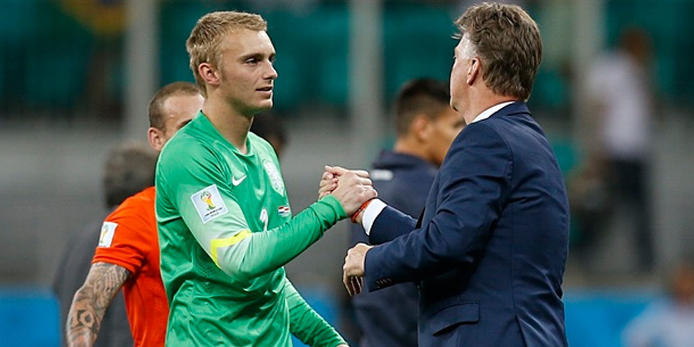 Ajax Kirim Peringatan Kepada MU Agar tak Usik Cillessen Ajax Kirim Peringatan Kepada MU Agar tak Usik Cillessen