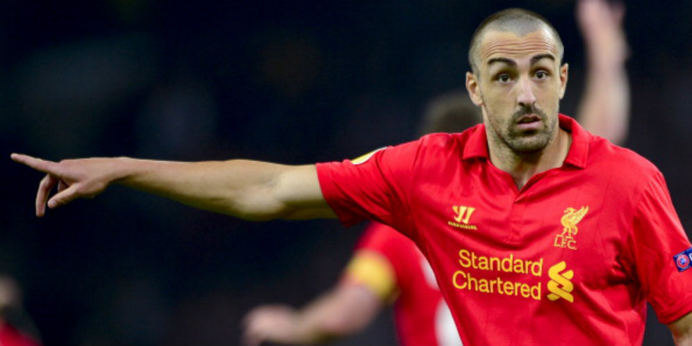 Jose Enrique Bertekad Bertahan di Liverpool Jose Enrique Bertekad Bertahan di Liverpool