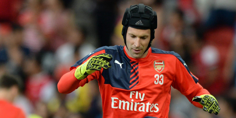 Lehmann Minta Cech Buktikan Dirinya Belum Habis Lehmann Minta Cech Buktikan Dirinya Belum Habis