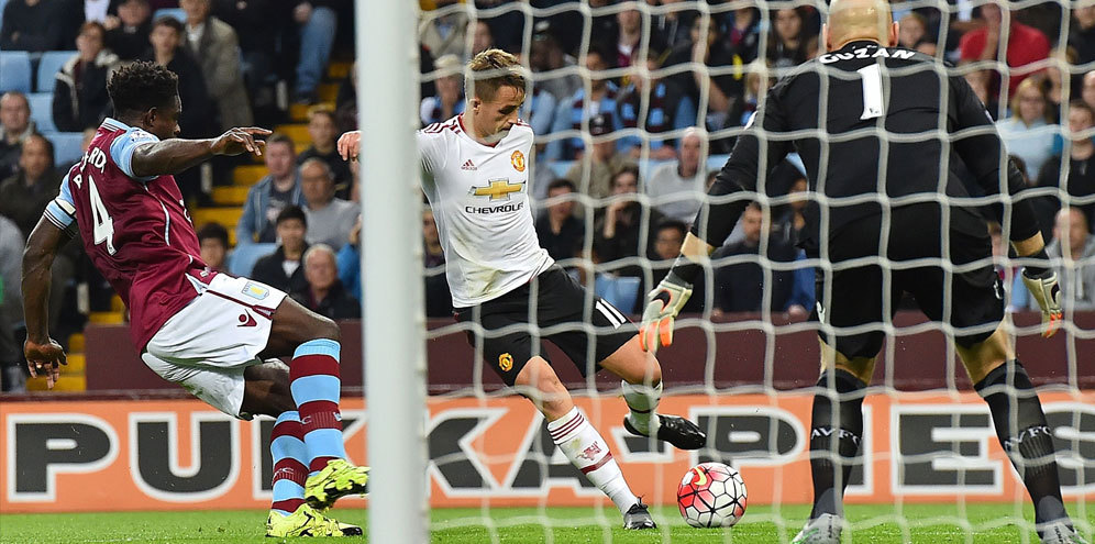 Hasil Pertandingan Aston Villa vs Manchester United 0-1 Hasil Pertandingan Aston Villa vs Manchester United 0-1