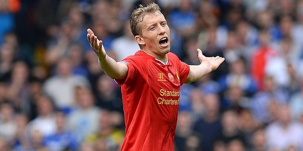Besiktas Akui Pihaknya Sedang Mengincar Lucas Leiva Besiktas Akui Pihaknya Sedang Mengincar Lucas Leiva