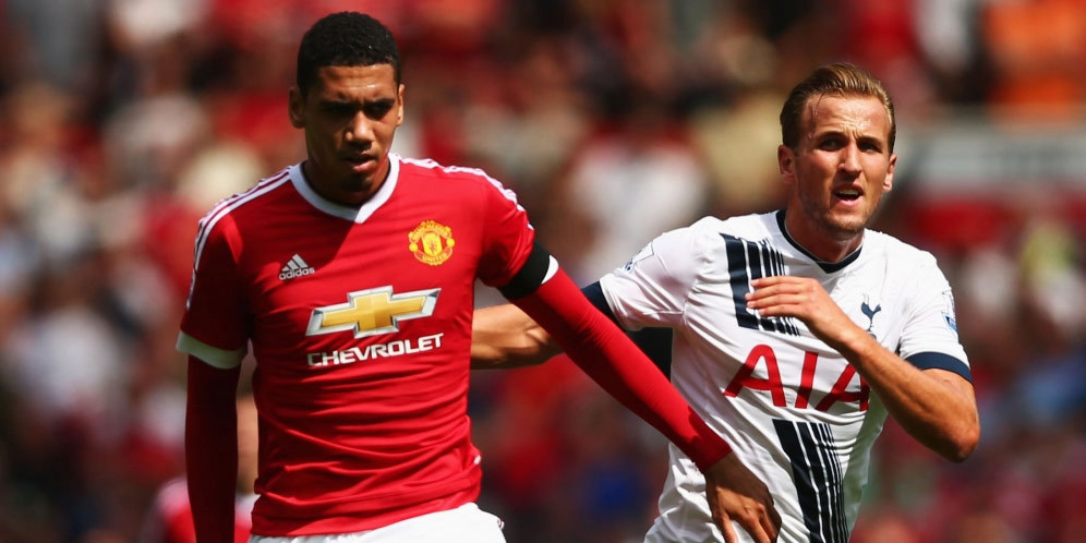 Smalling: Rooney Tak Punya Masalah Kepercayaan Diri
