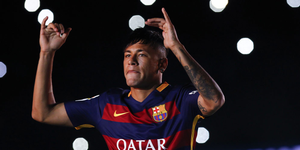 Neymar Tertarik Pindah ke Manchester United 