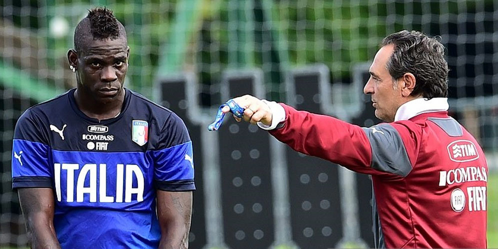 Milan Akan Gaji Balotelli 100 Ribu Per Pekan Milan Akan Gaji Balotelli 100 Ribu Per Pekan