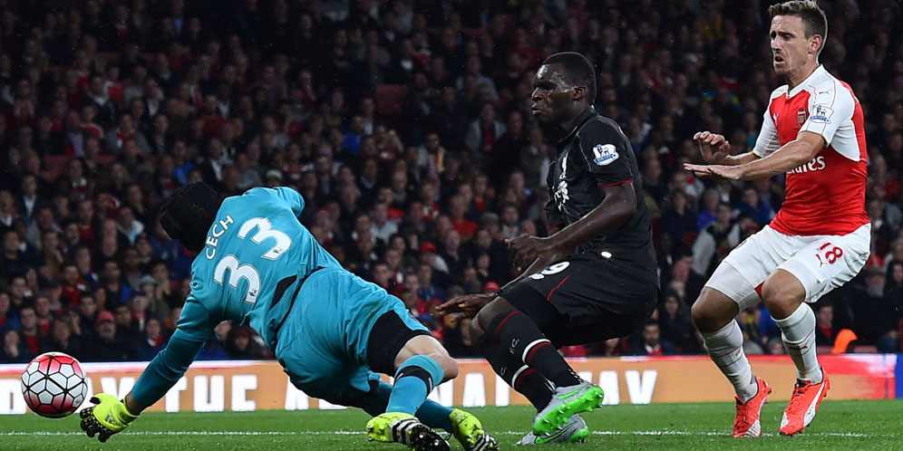 Gemilang Kontra Liverpool, Cech Tuai Pujian Dari De Gea Gemilang Kontra Liverpool, Cech Tuai Pujian Dari De Gea