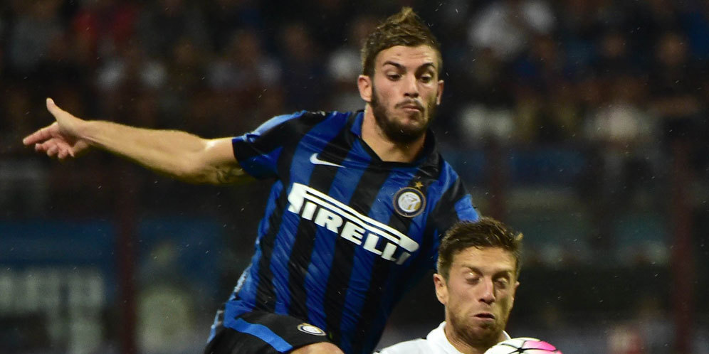 Agen Pastikan Santon Bertahan di Inter