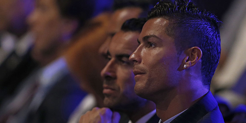 Messi Terbaik UEFA, Ronaldo Cuma Dapat Dua Suara Messi Terbaik UEFA, Ronaldo Cuma Dapat Dua Suara