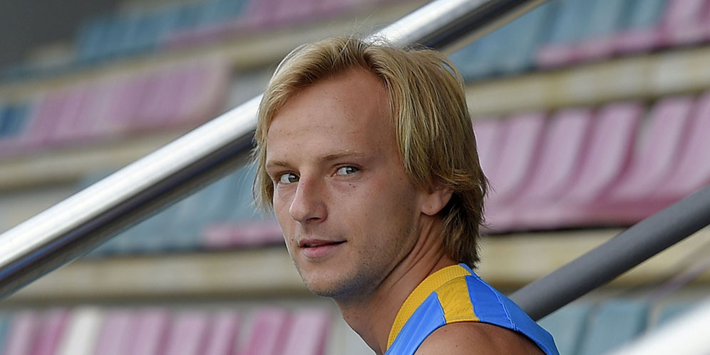 Rakitic Jadi Korban Kreativitas Sang Buah Hati Rakitic Jadi Korban Kreativitas Sang Buah Hati