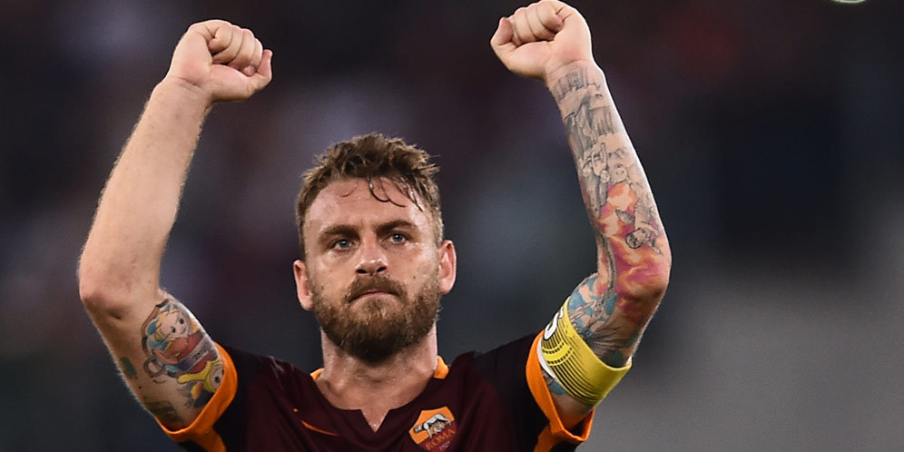 De Rossi: Juventus Sangat Kehilangan Pirlo De Rossi: Juventus Sangat Kehilangan Pirlo