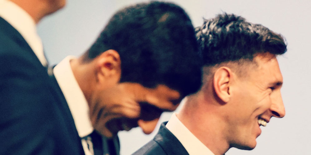 Suarez Diam-diam Ingin Gigit Messi! Suarez Diam-diam Ingin Gigit Messi!