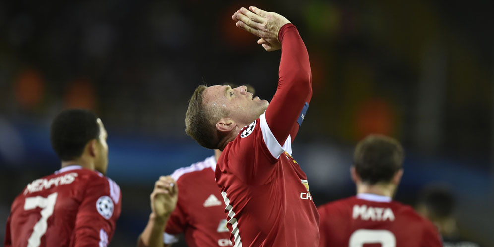 Carragher Nilai Rooney Tak Dapat Dukungan di MU Carragher Nilai Rooney Tak Dapat Dukungan di MU