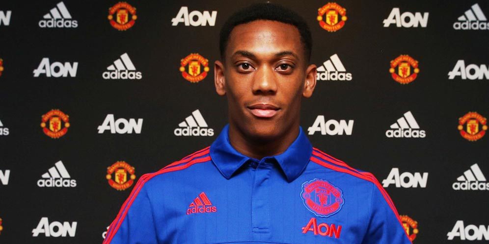Bandrol Mahal, Martial Hadapi Tekanan di Old Trafford Bandrol Mahal, Martial Hadapi Tekanan di Old Trafford