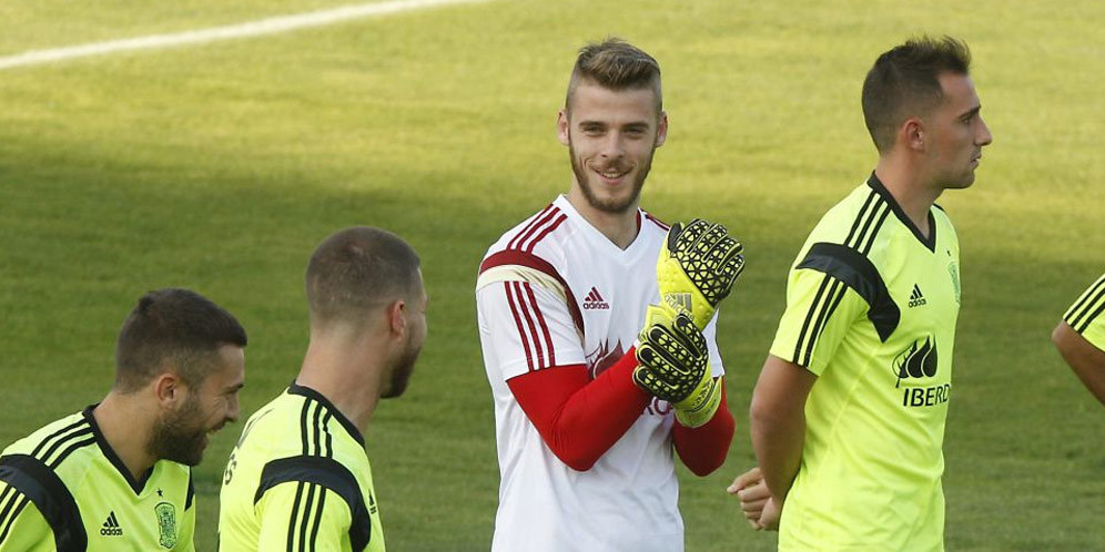 Gagal ke Real Madrid, Suporter Spanyol Elu-elukan Nama De Gea Gagal ke Real Madrid, Suporter Spanyol Elu-elukan Nama De Gea