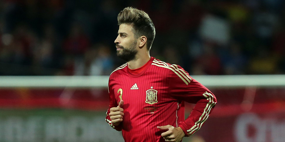 Cazorla Minta Celaan Pada Pique Dihentikan Cazorla Minta Celaan Pada Pique Dihentikan