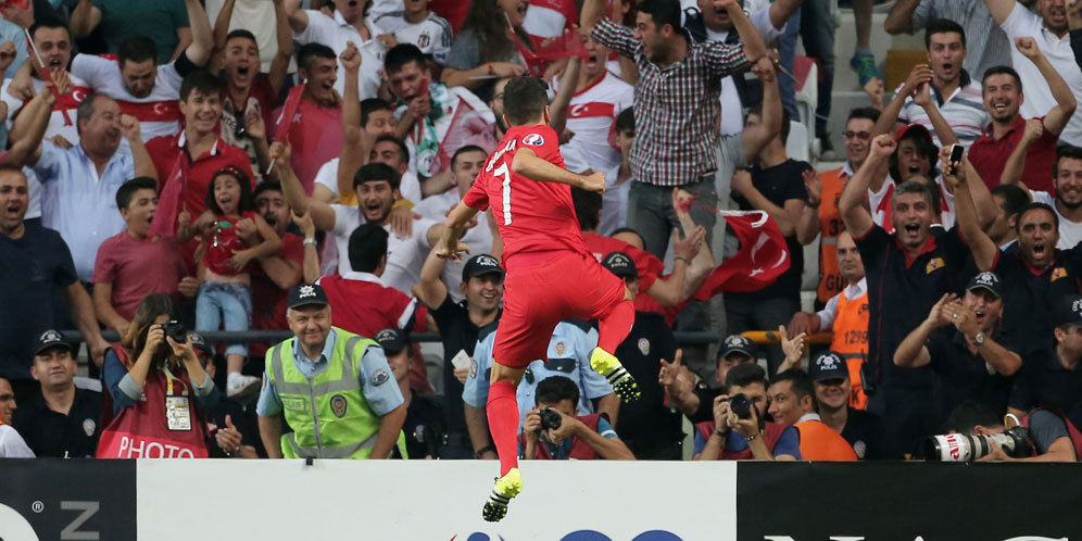 Highlights Kualifikasi Euro 2016: Turki 3-0 Belanda Highlights Kualifikasi Euro 2016: Turki 3-0 Belanda