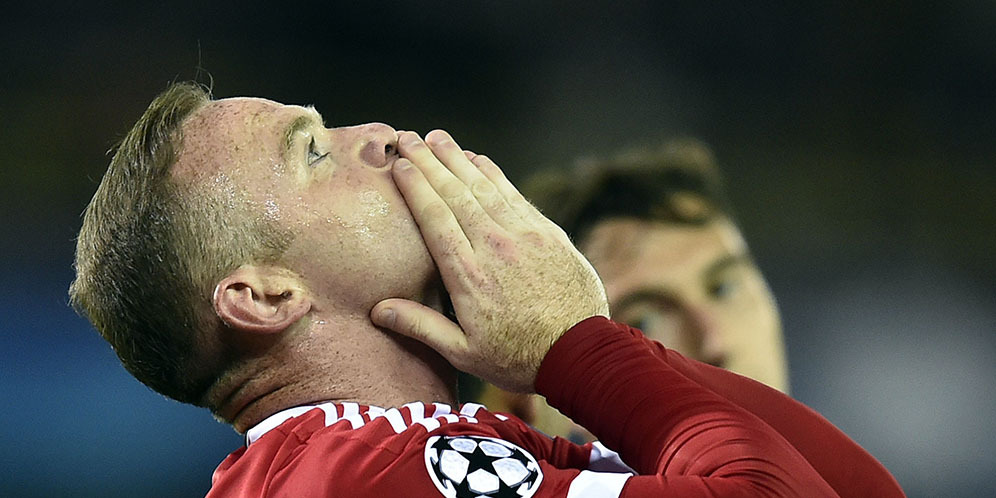 Sir Bobby Charlton: Rooney Akan Terus Cetak Gol Sir Bobby Charlton: Rooney Akan Terus Cetak Gol