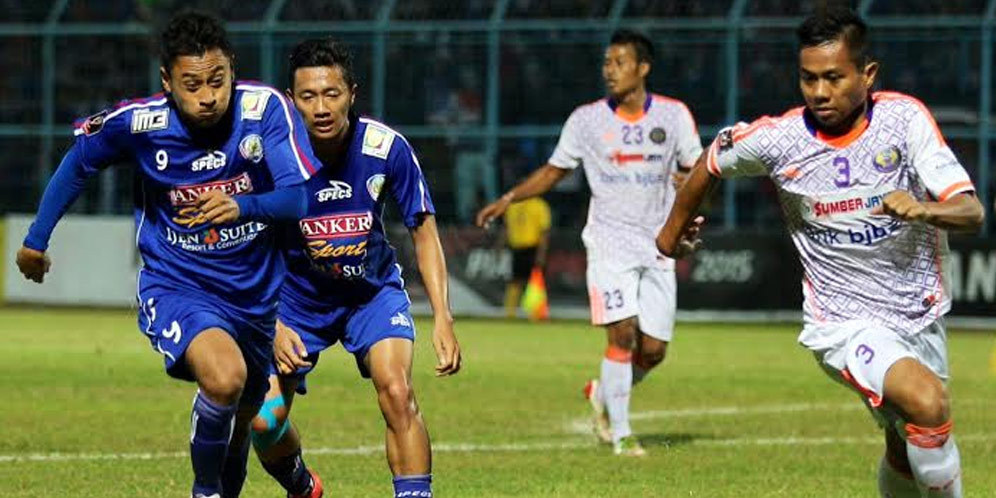 Hadapi Tim Parkir Bus, Pemain Arema Cronus Kerap Frustrasi Hadapi Tim Parkir Bus, Pemain Arema Cronus Kerap Frustrasi
