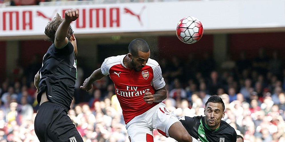 Hasil Pertandingan Arsenal vs Stoke City: Skor 2-0 Hasil Pertandingan Arsenal vs Stoke City: Skor 2-0