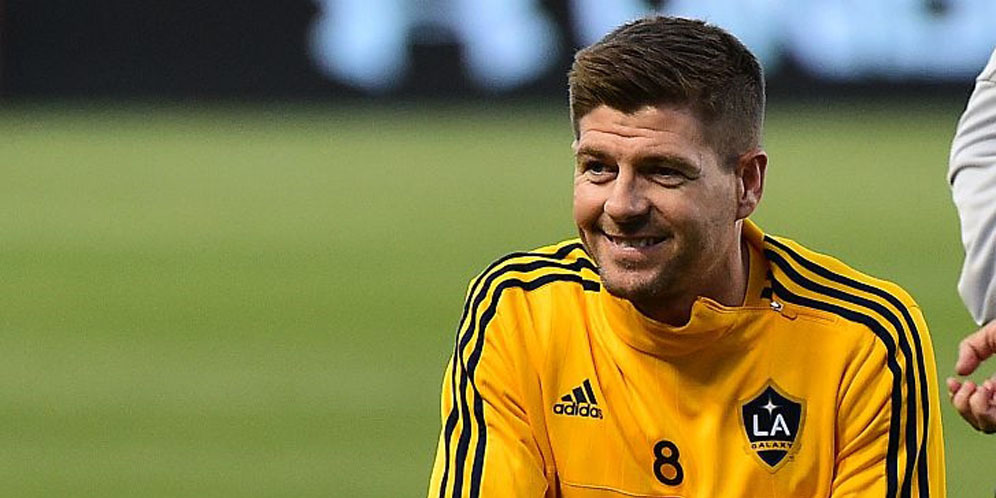 Gerrard: Arsenal Kurang Garang Gerrard: Arsenal Kurang Garang
