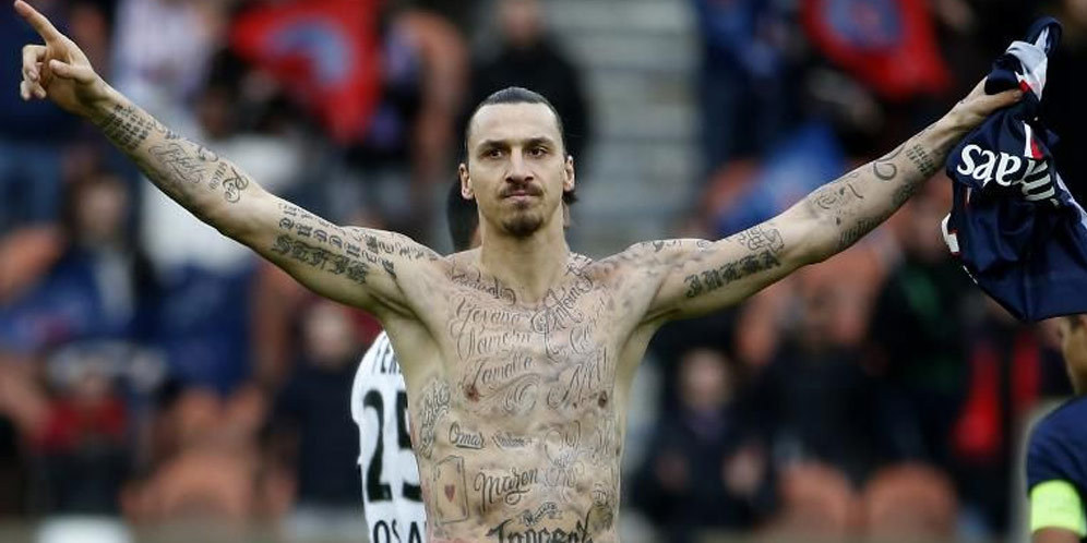 Pulang Kampung, Ibrahimovic Booking Alun-Alun Malmo