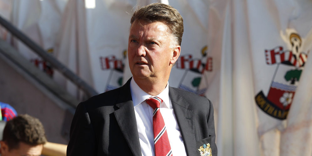 Mengenang Kesombongan Louis Van Gaal dari Sudut Pandang Mick McCarthy Mengenang Kesombongan Louis Van Gaal dari Sudut Pandang Mick McCarthy
