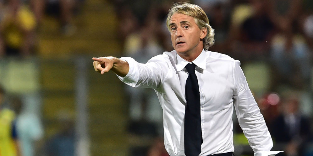 Ingin Tampil Menyerang, Inter Malah Dihajar Fiorentina Ingin Tampil Menyerang, Inter Malah Dihajar Fiorentina