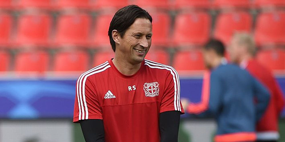 Schmidt: Barca Enrique dan Guardiola Beda Schmidt: Barca Enrique dan Guardiola Beda