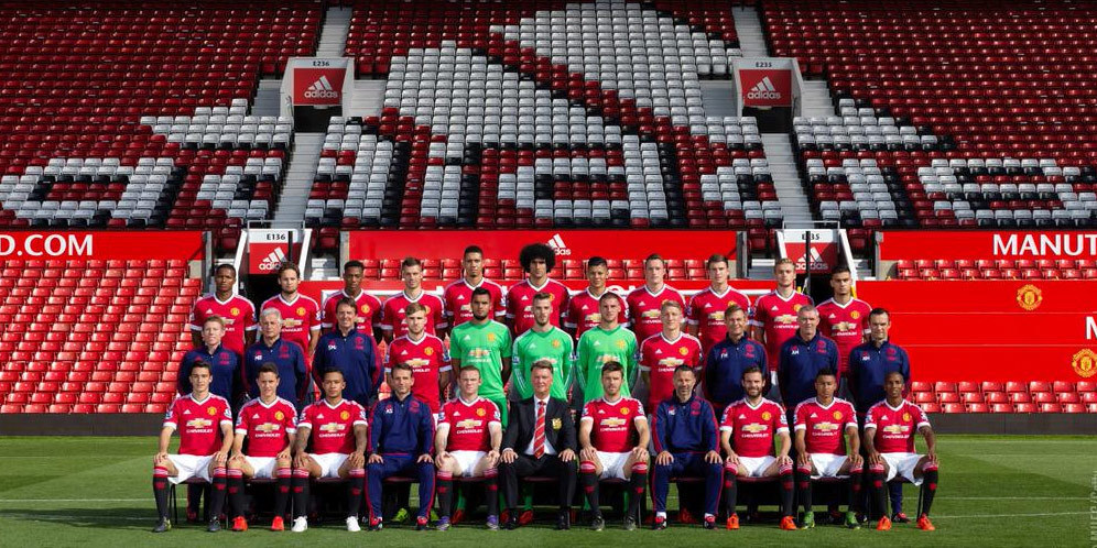 Manchester United Rilis Foto Susunan Skuat Musim 2015/16