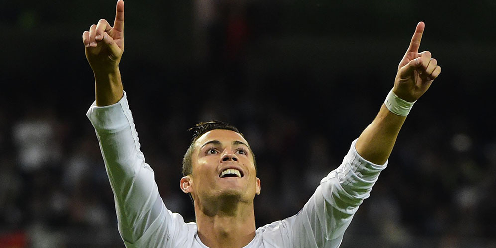 Gerrard: Ronaldo Mematikan di Berbagai Sektor Gerrard: Ronaldo Mematikan di Berbagai Sektor