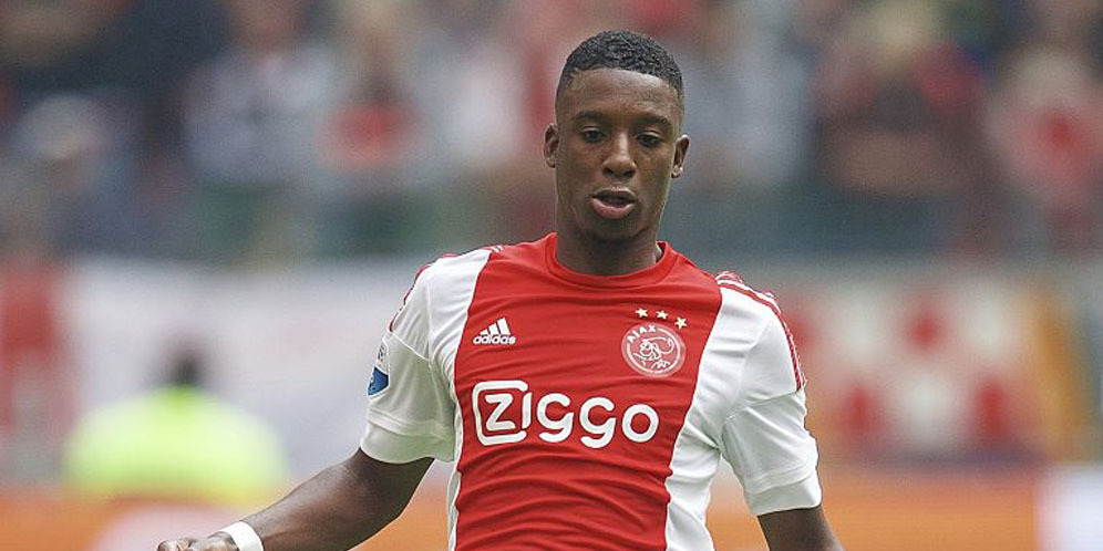 Barca Amati 'New Rijkaard' Milik Ajax Barca Amati 'New Rijkaard' Milik Ajax