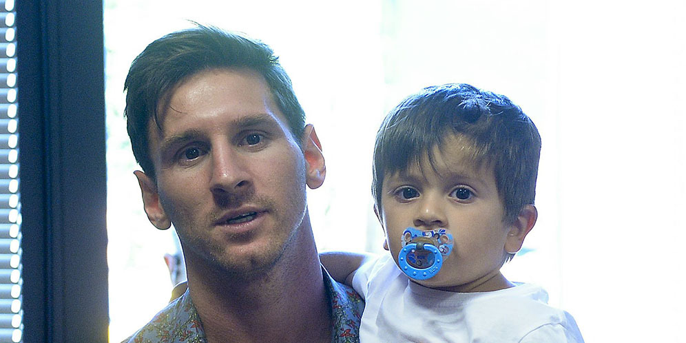 Absen Bermain, Messi Sibuk Urus Anak Absen Bermain, Messi Sibuk Urus Anak