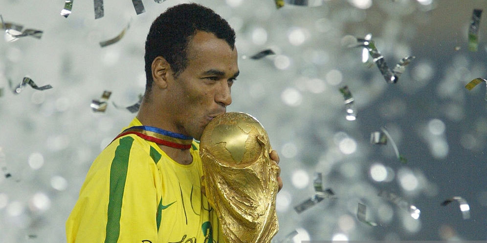 Cafu: Saya Akan Senang Main di Chelsea, Liverpool Atau MU Cafu: Saya Akan Senang Main di Chelsea, Liverpool Atau MU